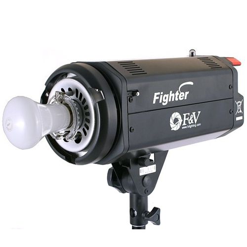 Студийный свет, вспышка F&V Fighter FV-600 (600Дж)